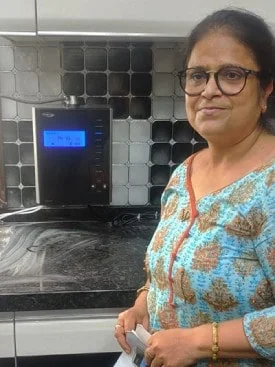 Water purification made easy with Chanson Quality Water Purifier for a women