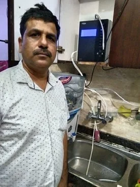 Chanson Quality Water Purifier being used by a satisfied customer