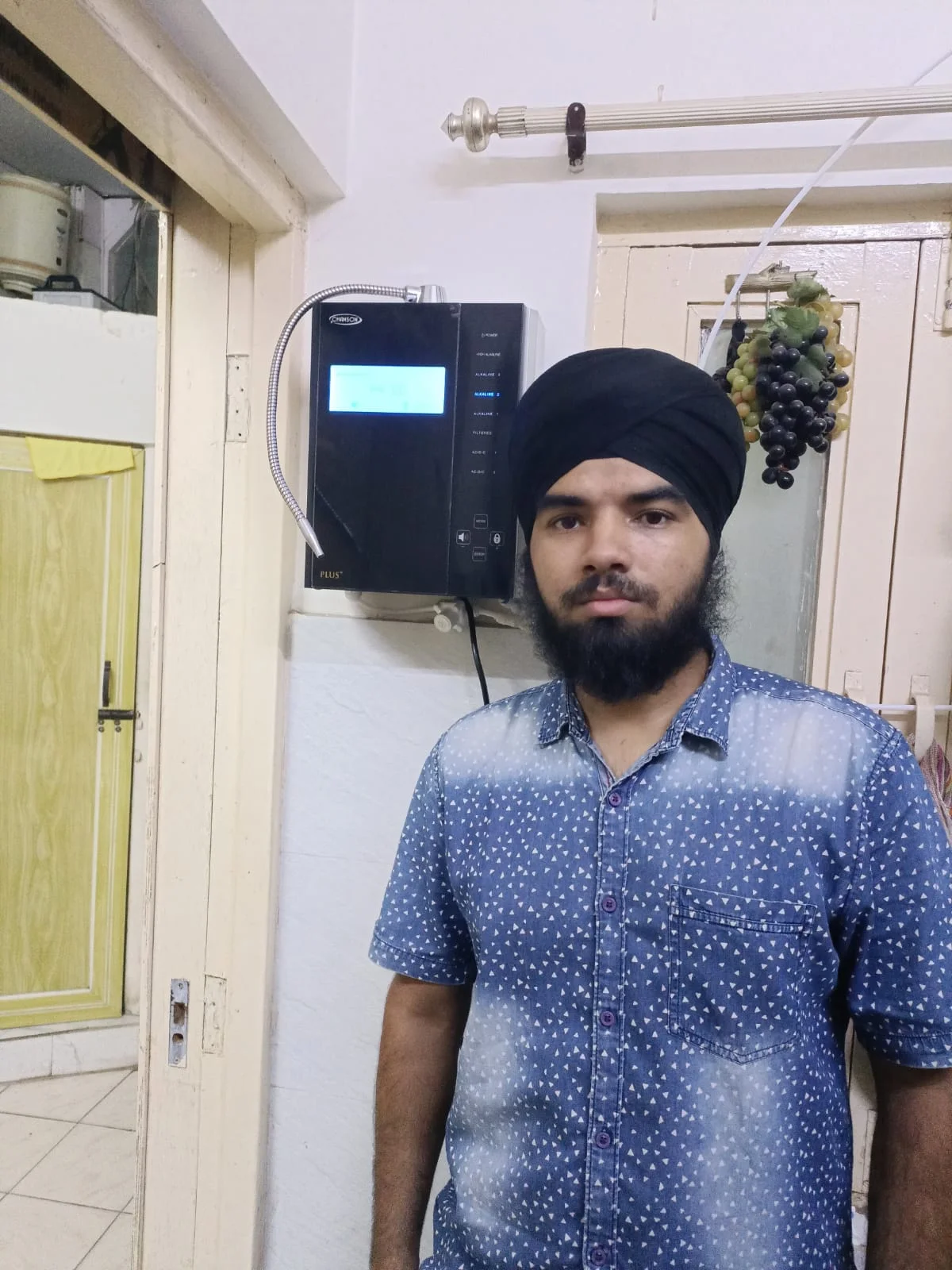 Healthy lifestyle with the Chanson Quality Water Purifier by a male user